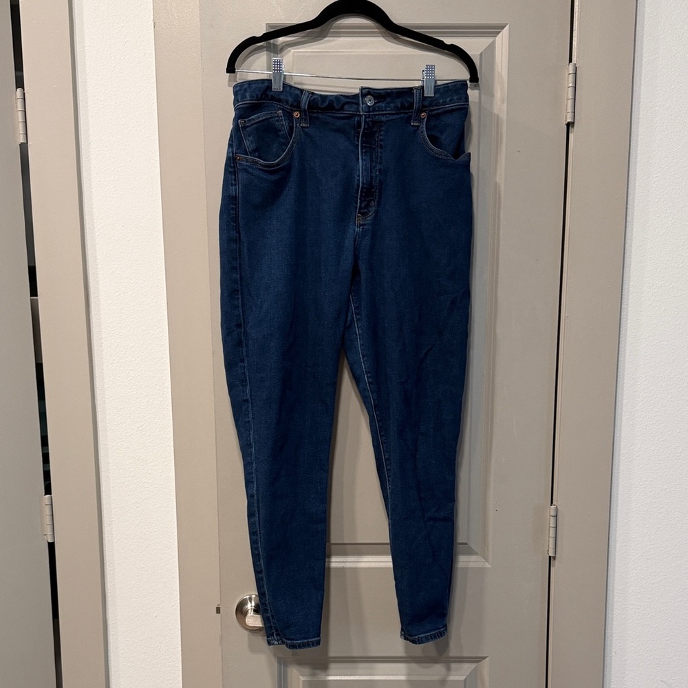 Abercrombie & Fitch High Rise Dark Blue Jeans